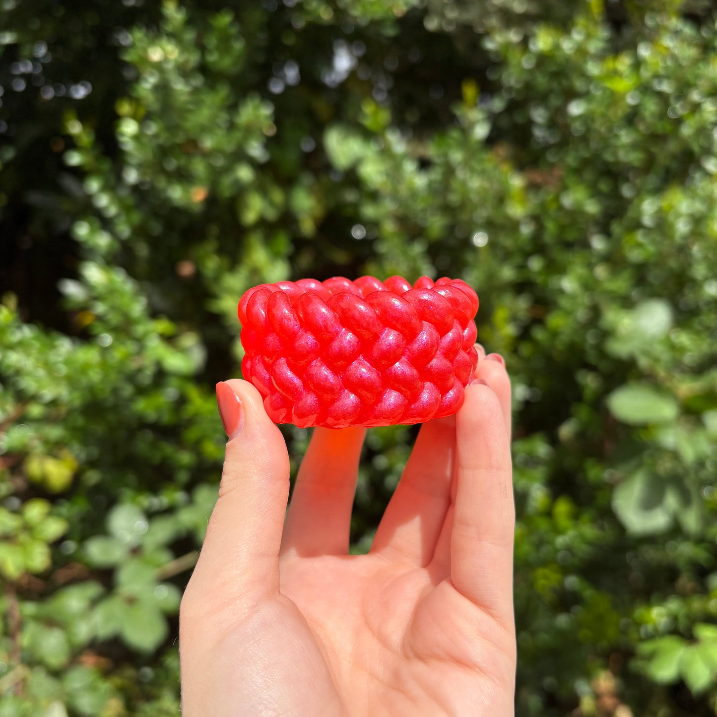 bold-red-handmade-resin-tealight-holder