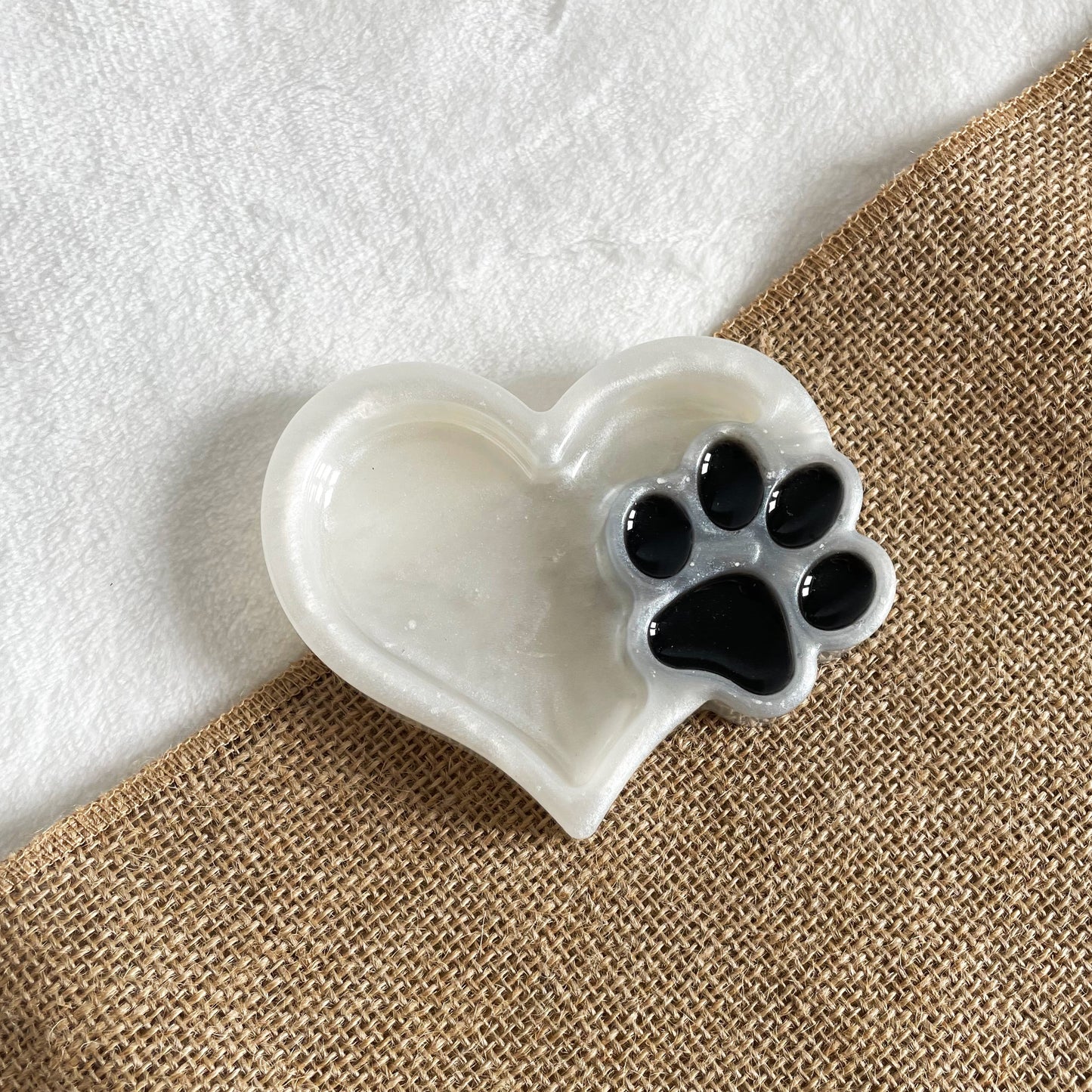 Resin dog paw dish with black detailing