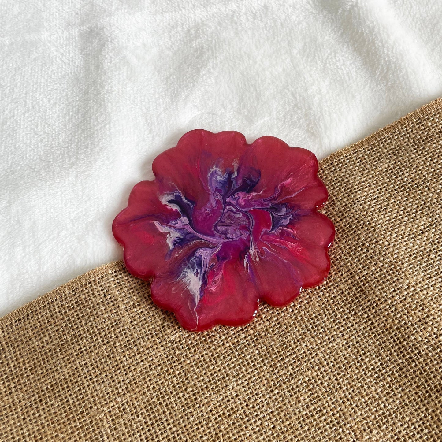 Unique floral-shaped resin drink coaster, pink base with purple marbling, handmade décor