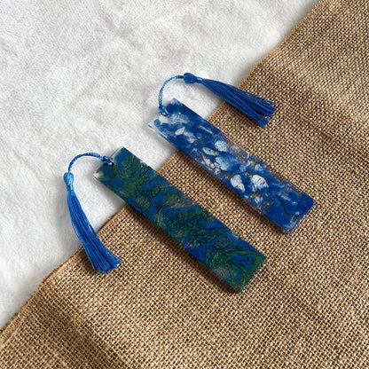Blue green white resin bookmark, marble design, artisan handmade décor