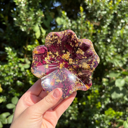 Handmade burgundy rose leaf resin soap dish floral shape