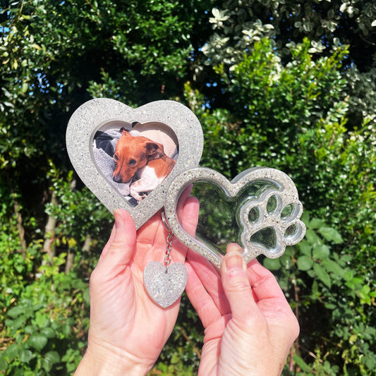 Custom handmade resin pet memorial keepsake heart
