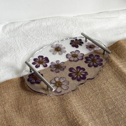 Handmade resin floral tray, real flowers in resin, unique home décor piece