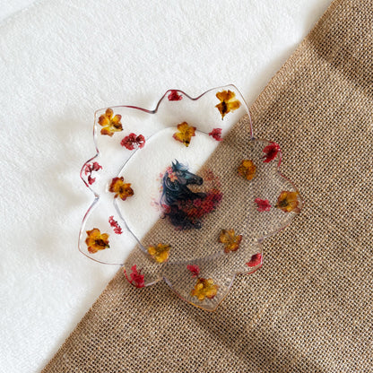 Handmade horse accent resin bowl with transparent floral base